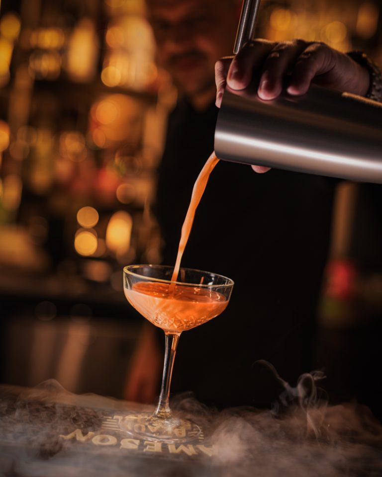 koktelkulonlegesseg-mediterraneo-skybar-esztergom