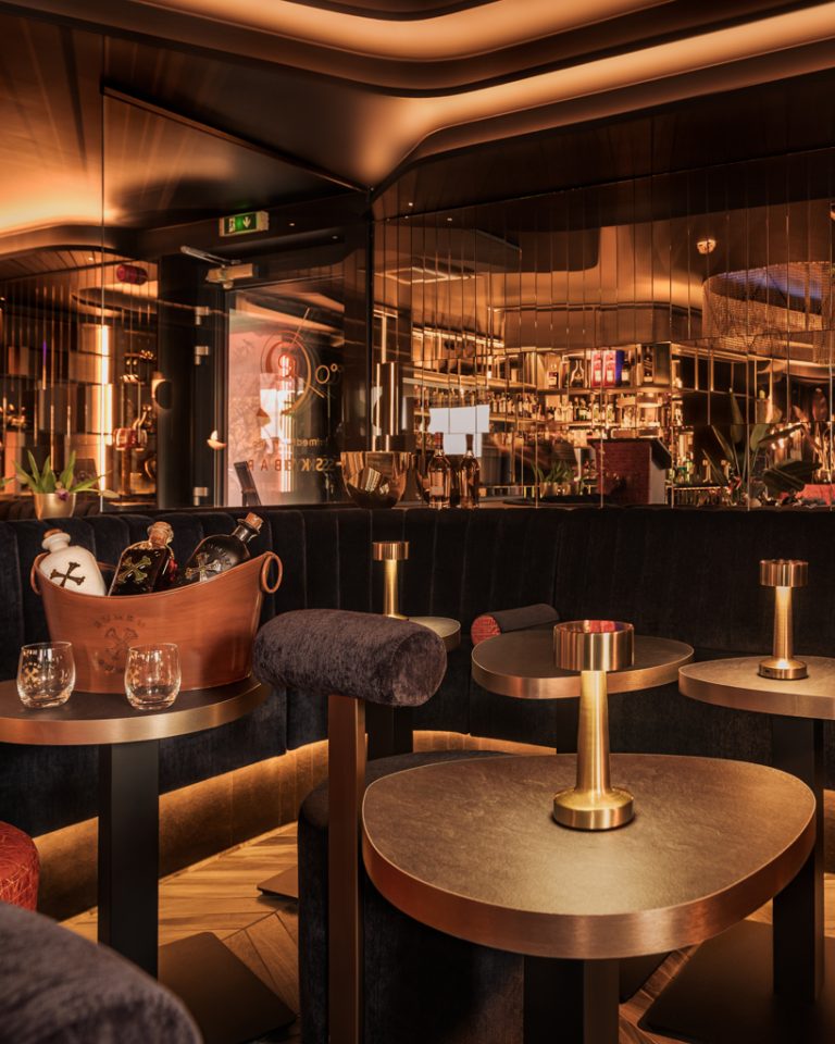 mediterraneo-skybar-esztergom-lounge-hangulat